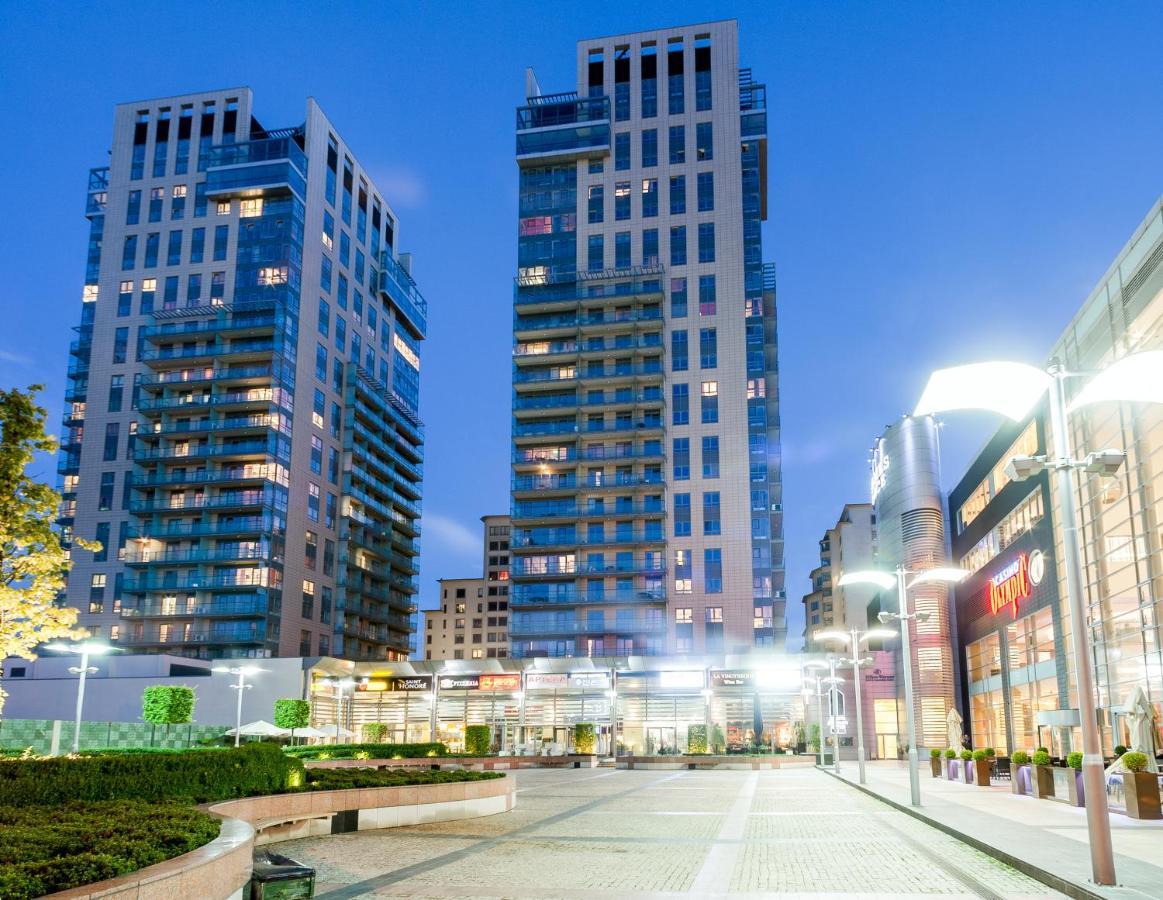 Platinum Towers Luxury Apartments Varşovia Exterior foto